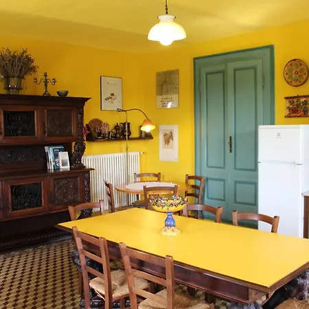 Agriturismo La Rovere Holiday home Cossano Belbo